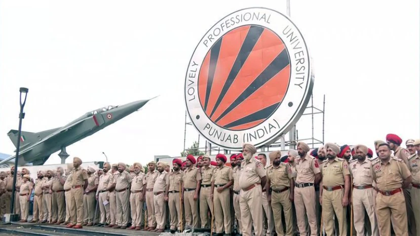 LPU ਵਿੱਚ ਵਿਦਿਆਰਥੀਆਂ 'ਤੇ ਲਾਠੀਚਾਰਜ ਨੂੰ ਲੈ ਕੇ BJP ਨੇ ਕੇਜਰੀਵਾਲ ਅਤੇ ਮਾਨ 'ਤੇ ਸੇਧਿਆ ਨਿਸ਼ਾਨਾ